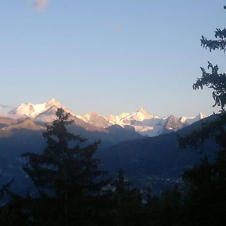 La Casetta Di Crans Exterior foto